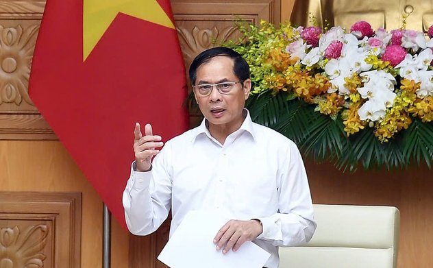 Phó thủ tướng yêu cầu kiểm tra ngay khi người dân tố giác bán hàng giả 