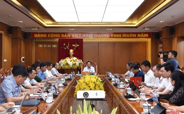 Tập trung chuẩn bị chu đáo các phần việc phục vụ Đại hội Đảng bộ tỉnh Hà Tĩnh XX