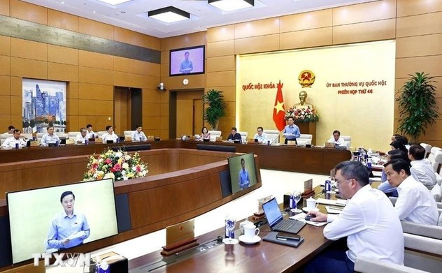 Ủy ban Thường vụ Quốc hội: Sửa Pháp lệnh Dân số, bỏ quy định sinh 1 hoặc 2 con