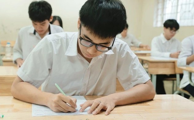 Các trường đại học đột ngột bỏ khối C: Bộ GD&ĐT đề nghị điều chỉnh, đảm bảo quyền lợi thí sinh