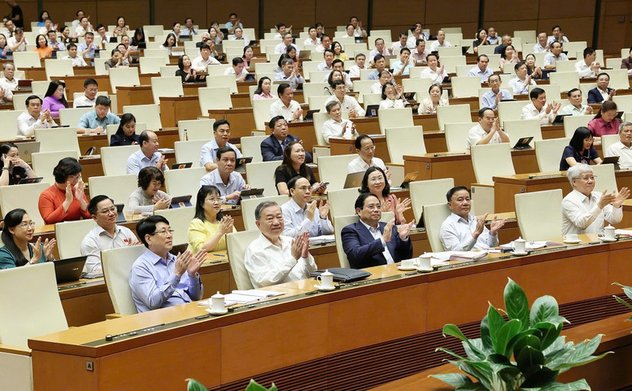 Quốc hội thông qua nghị quyết sửa Hiến pháp, chính thức bỏ cấp huyện 