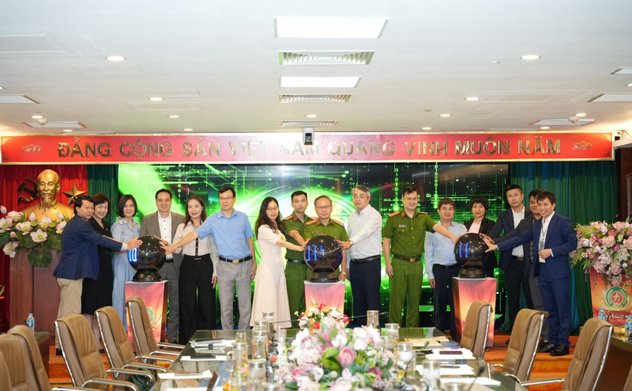 Người dân đã có thể đăng ký chữ ký số trên ứng dụng VNeID