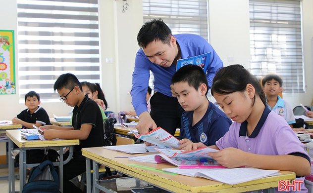 Người dân phấn khởi với chính sách hỗ trợ 50% phí BHYT cho nhiều nhóm đối tượng