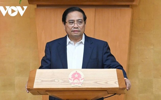 Thủ tướng đề nghị rà soát cắt giảm 30% thủ tục hành chính, 30% chi phí 