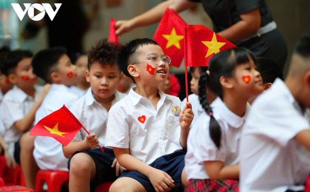 Miễn học phí mở rộng cơ hội học tập công bằng cho tất cả học sinh