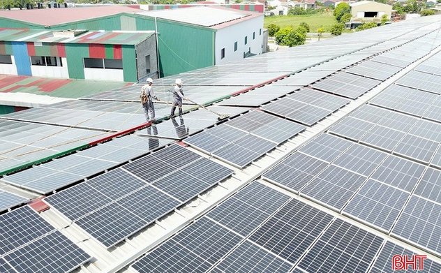 Chi tiết các bước đăng ký lắp điện mặt trời tự dùng, không bán cho EVN