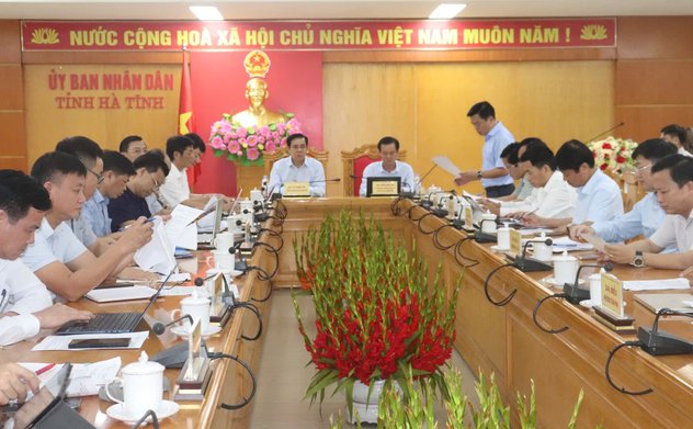 UBND tỉnh họp bàn, chỉ đạo đẩy nhanh tiến độ giải phóng mặt bằng các dự án trọng điểm 