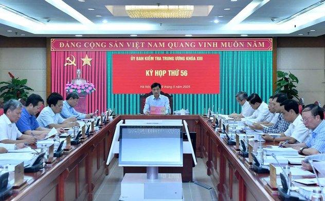 Bộ Chính trị, Ban Bí thư quyết định thi hành kỷ luật tổ chức đảng và đảng viên vi phạm 