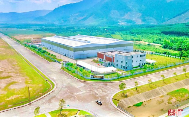 Cấp giấy chứng nhận đầu tư dự án gia công thép tại Khu kinh tế Vũng Áng 