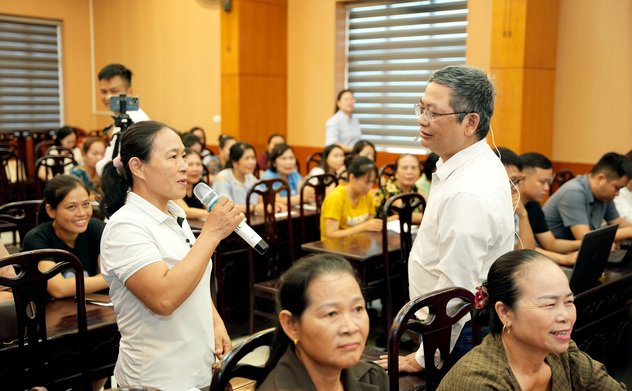 Phụ nữ phường Thành Sen và phường Trần Phú bồi dưỡng kiến thức, khơi dậy tinh thần khởi nghiệp đổi mới sáng tạo