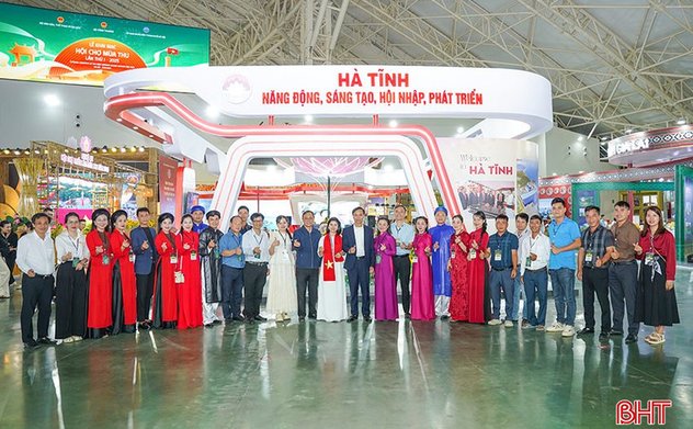 Gần 100 sản phẩm đặc trưng của Hà Tĩnh tham gia Hội chợ mùa Thu năm 2025