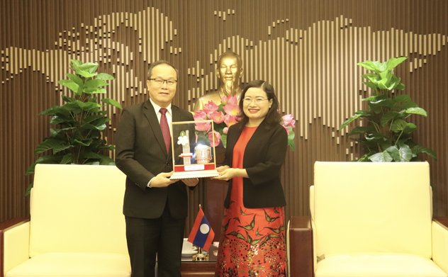 Hà Tĩnh tiếp Đoàn Tổng Lãnh sự Lào tại Đà Nẵng: Thắt chặt hợp tác, tri ân nhiệm kỳ ngoại giao ý nghĩa