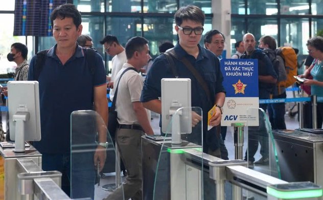 Vietnam Airlines yêu cầu khách không gửi hành lý làm thủ tục qua VNeID hoặc tại kiốt